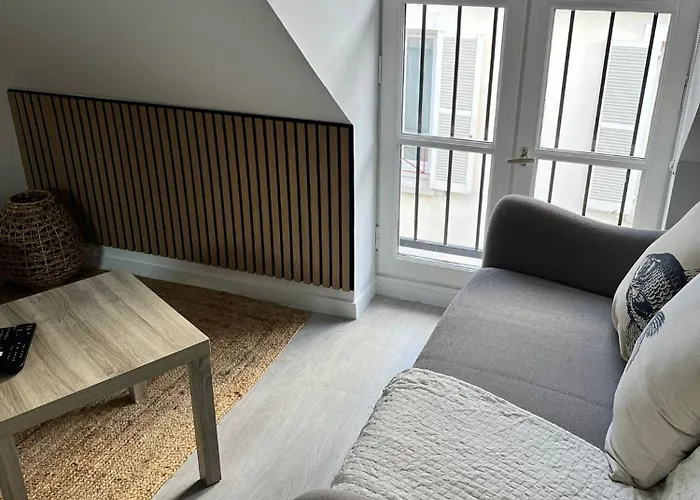 Cosy Et Confortable Centre De Nemours, Gare A Pied Nemours
